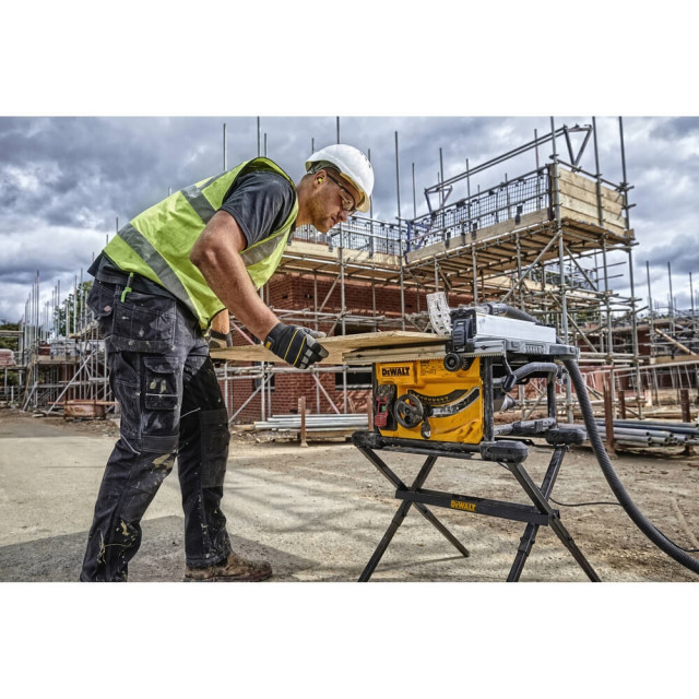 Пила настольная-циркулярная сетевая DeWALT DWE7485 Пила настольная-циркулярная сетевая DeWALT DWE7485