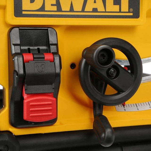 Пила циркулярная настольная DeWALT DWE7492